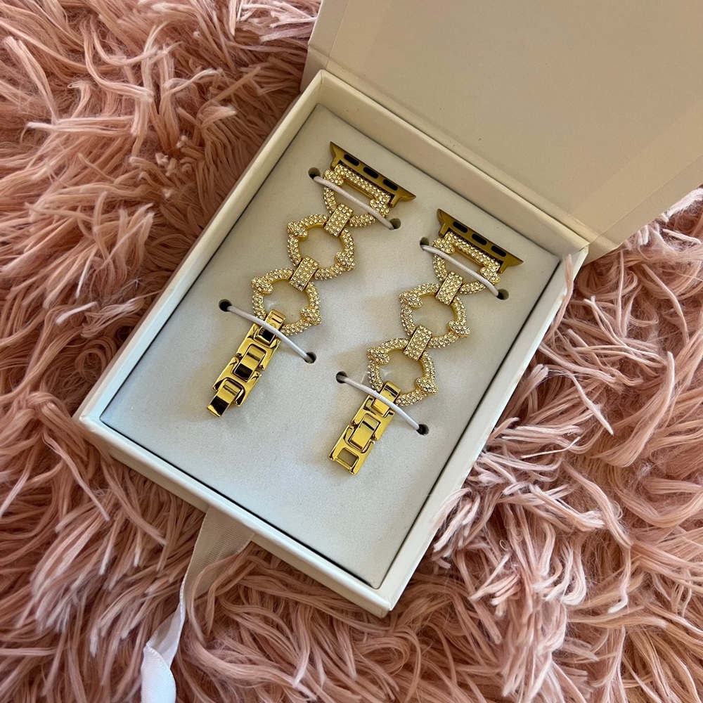 Goldenerre Crystal Pavé Link Apple Watch Band